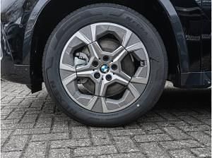 Neu BMW X1 xLine 156 PS (114 kW) 2026 Schwarz (saphirschwarz) SUV