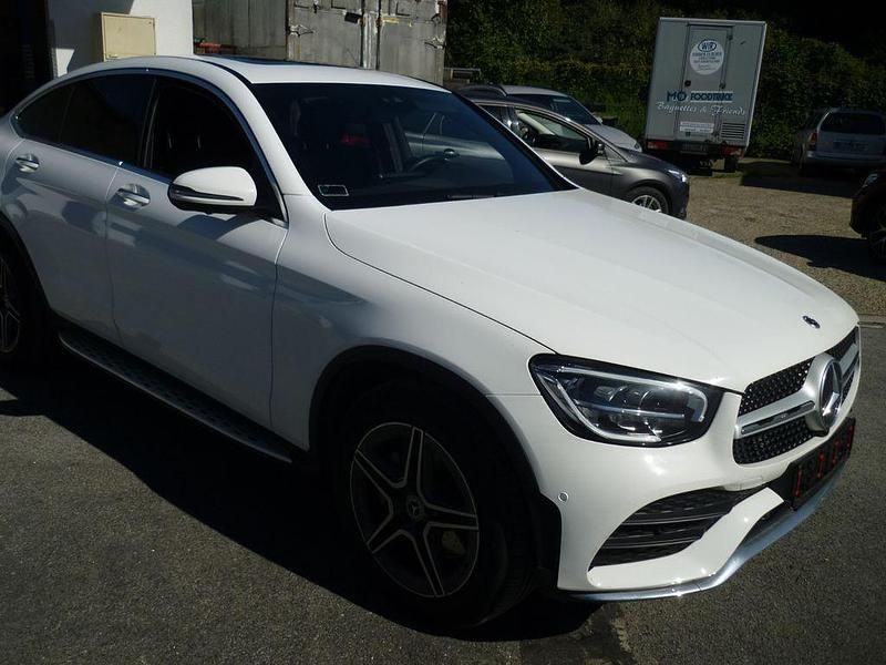 Gebraucht Mercedes GLC400d AMG 330 PS (242 kW) 2022 Weiß SUV