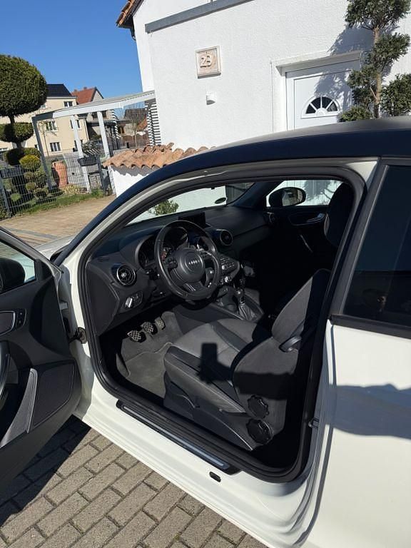 Gebraucht Audi A1 Ambition 86 PS (63 kW) 2014 Weiß Kleinwagen