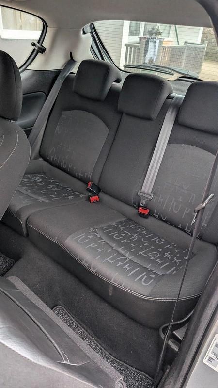 Gebraucht Peugeot 206 109 PS (80 kW) 2001 Silber Limousine