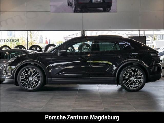 Second-hand Porsche Macan 264 kW (360 CP) 2026 Negru SUV