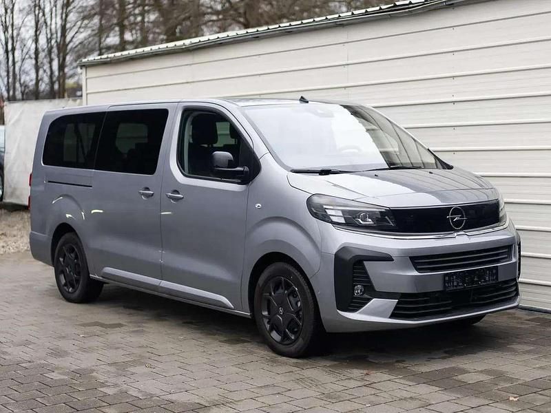 Kontrast grau metallic Neu 2025 Opel Zafira Life Business Edition Van | 42.290 € (Fairer Preis) - Bild 1/4