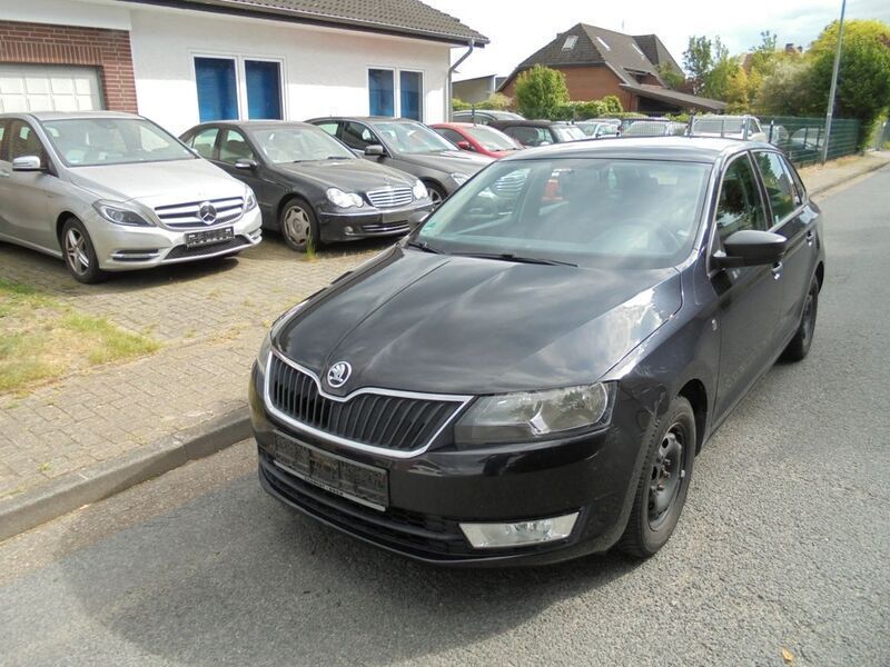 Schwarz Gebraucht 2015 Skoda Rapid Cool Edition Limousine | 7.750 € (Guter Preis) - Bild 1/4