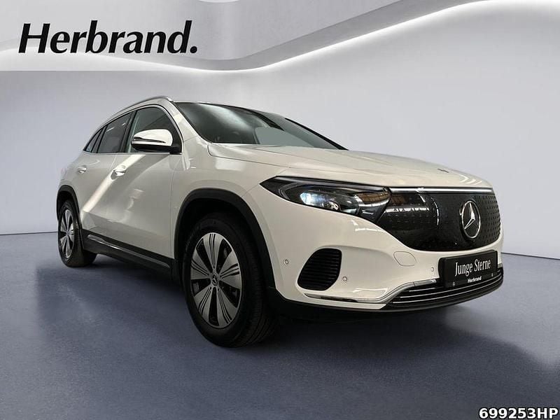Gebraucht Mercedes EQA300 Advanced 167 kW (228 PS) 2025 Unilack polarweiß SUV