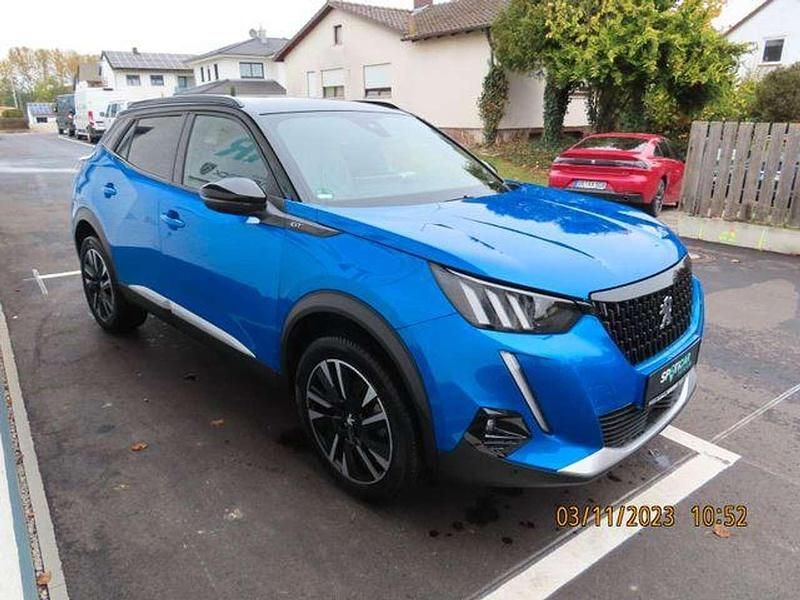 Gebraucht Peugeot 2008 GT 131 PS (96 kW) 2022 Vertigo blau met. SUV