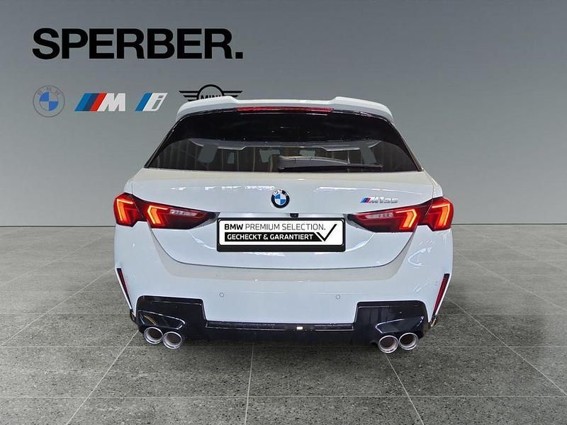 Gebraucht BMW M135 Efficient Dynamics 300 PS (220 kW) 2025 Weiß Kleinwagen