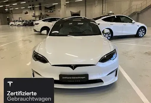 Used Tesla Model S 492 kW (670 HP) 2024 White Hatchback