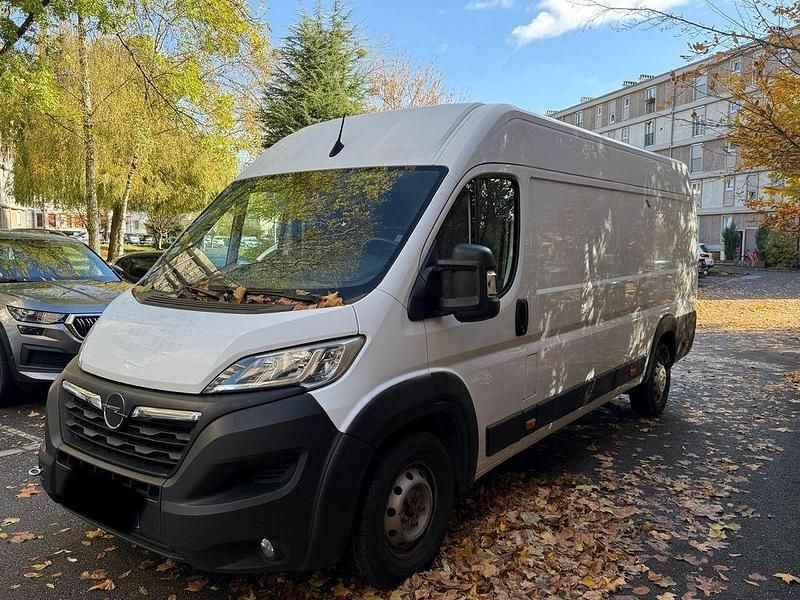 Weiß Gebraucht 2023 Opel Movano Van | 7.500 € - Bild 1/4