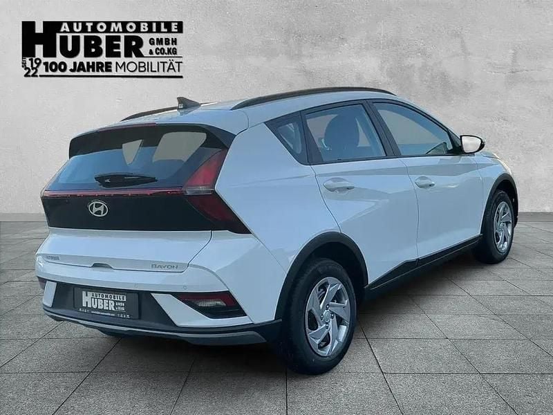 Neu Hyundai Bayon Select 101 PS (74 kW) 2025 Weiß SUV
