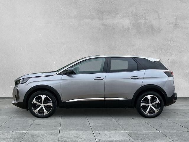 Gebraucht Peugeot 3008 Allure 131 PS (96 kW) 2023 Grau artense SUV