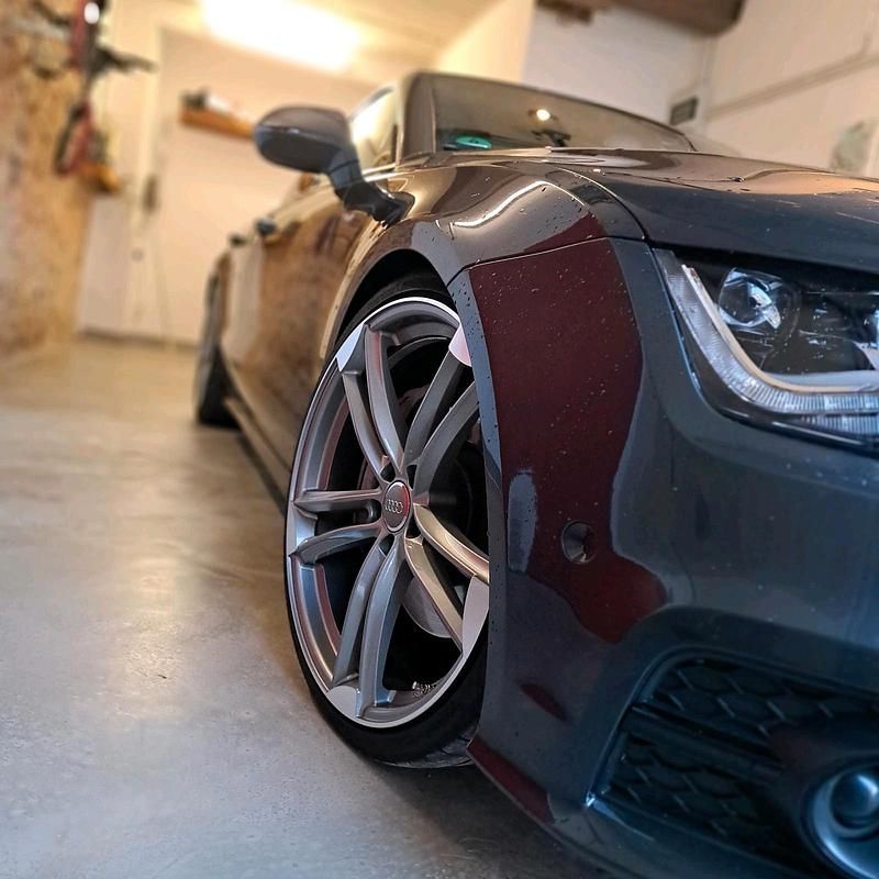 Second-hand Audi A7 400 CP (294 kW) 2011 Gri Hatchback