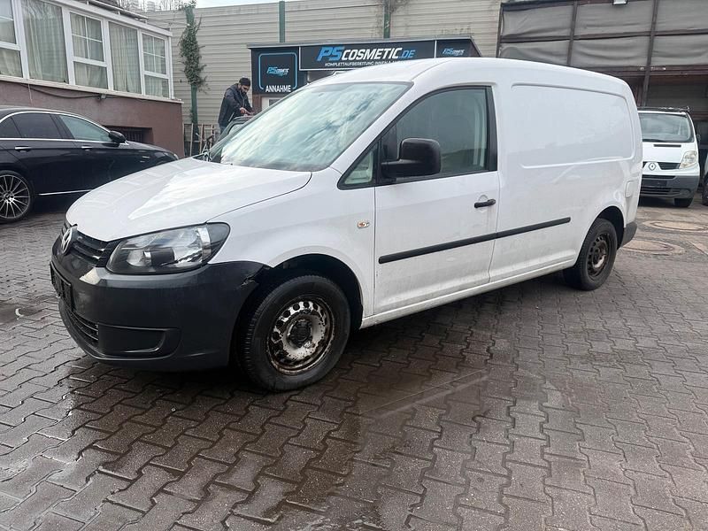 Second-hand VW Caddy 102 CP (75 kW) 2011 Alb Monovolum