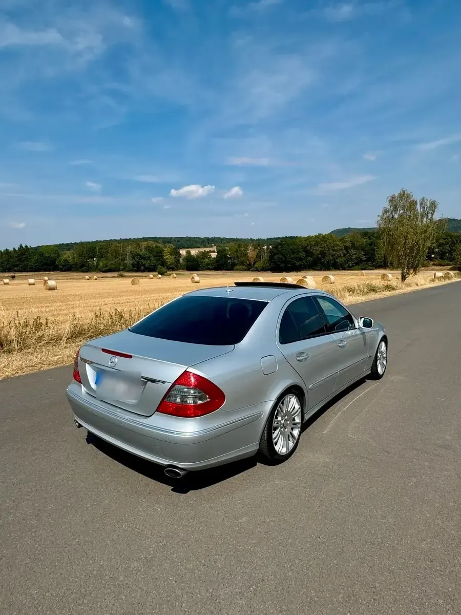 Gebraucht Mercedes E280 Avantgarde 190 PS (139 kW) 2008 Silber Limousine