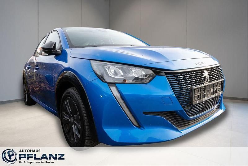 Gebraucht Peugeot e-208 Active 100 kW (136 PS) 2022 Blau Kleinwagen