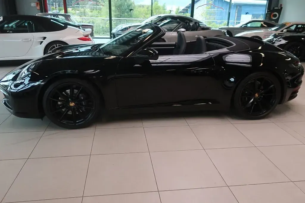 Gebraucht Porsche 911 Carrera Cabriolet 385 PS (283 kW) 2022 Schwarz Cabrio
