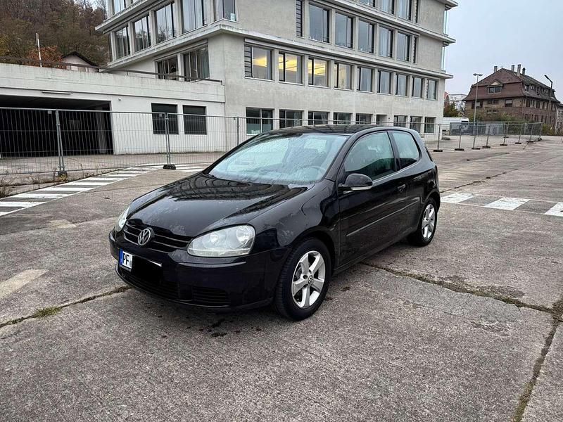 Schwarz Gebraucht 2005 VW Golf IV Sportline Limousine | 2.499 € (Fairer Preis) - Bild 1/4