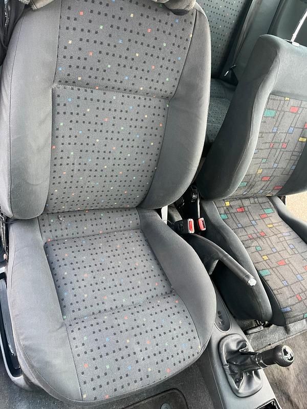 Gebraucht VW Polo 50 PS (36 kW) 2001 Silber Kleinwagen