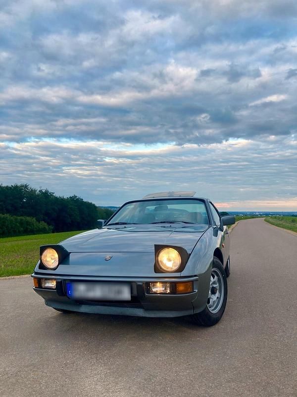 Gebraucht Porsche 924 125 PS (91 kW) 1979 Grau Coupé