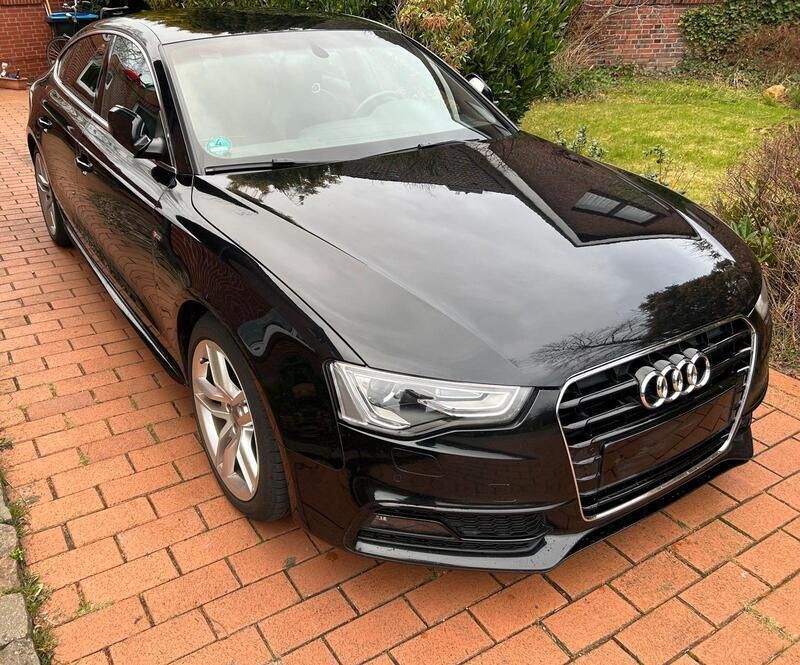 Schwarz Gebraucht 2012 Audi A5 S-Line Coupé | 15.600 € - Bild 1/4