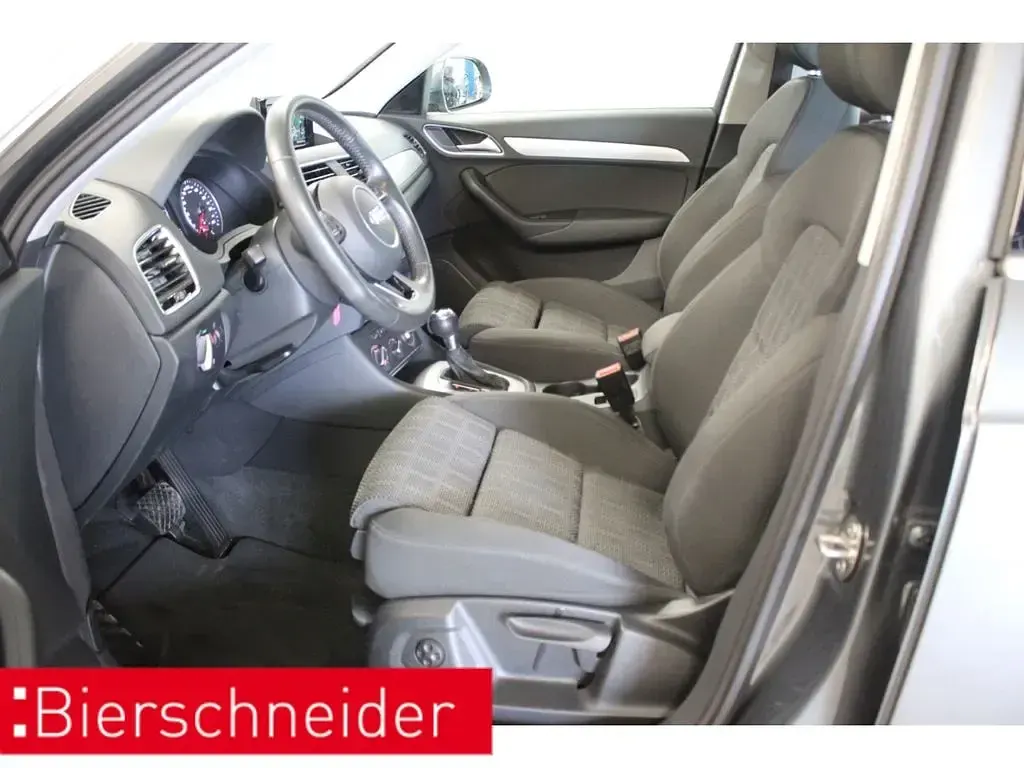 Gebraucht Audi Q3 Sport 150 PS (110 kW) 2018 Grau SUV