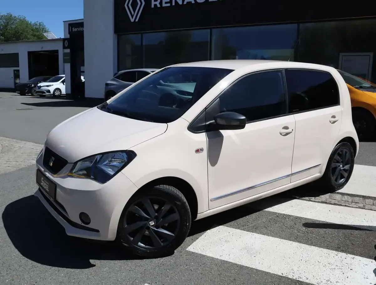 Gebraucht Seat Mii 75 PS (55 kW) 2015 "glamour" beige, "glamour" bei Kleinwagen