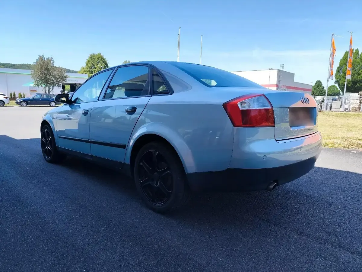 Gebraucht Audi A4 131 PS (96 kW) 2001 Limousine
