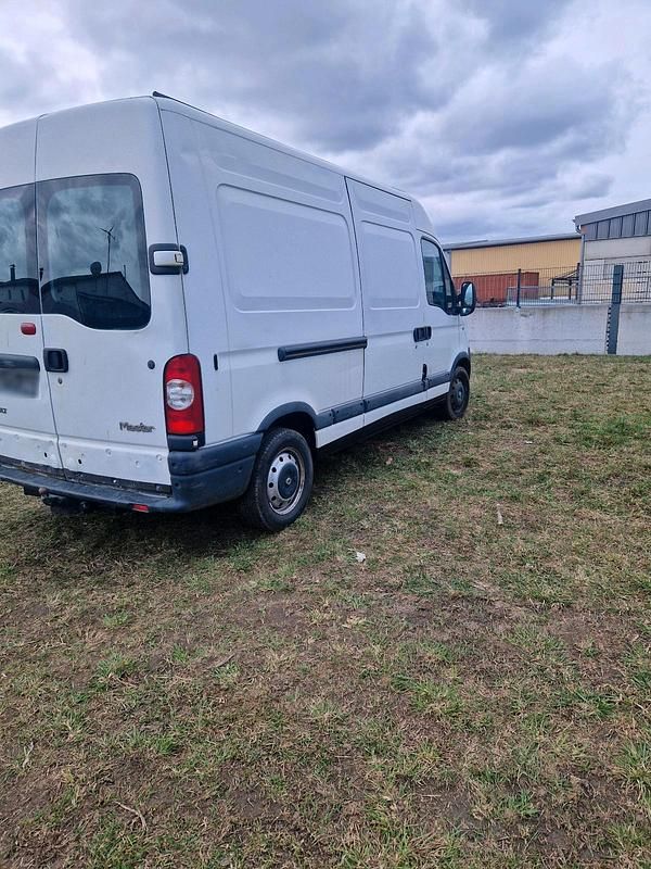 Gebraucht Renault Master 150 PS (110 kW) 2010 Weiß Van / Kleinbus