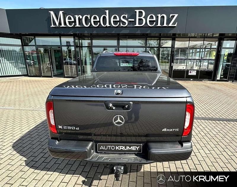 Gebraucht Mercedes X250 Progressive 190 PS (139 kW) 2018 Felsgrau Pickup