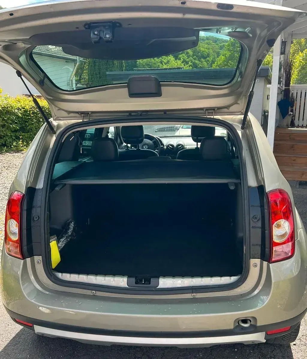 Gebraucht Dacia Duster 105 PS (77 kW) 2011 Grau SUV