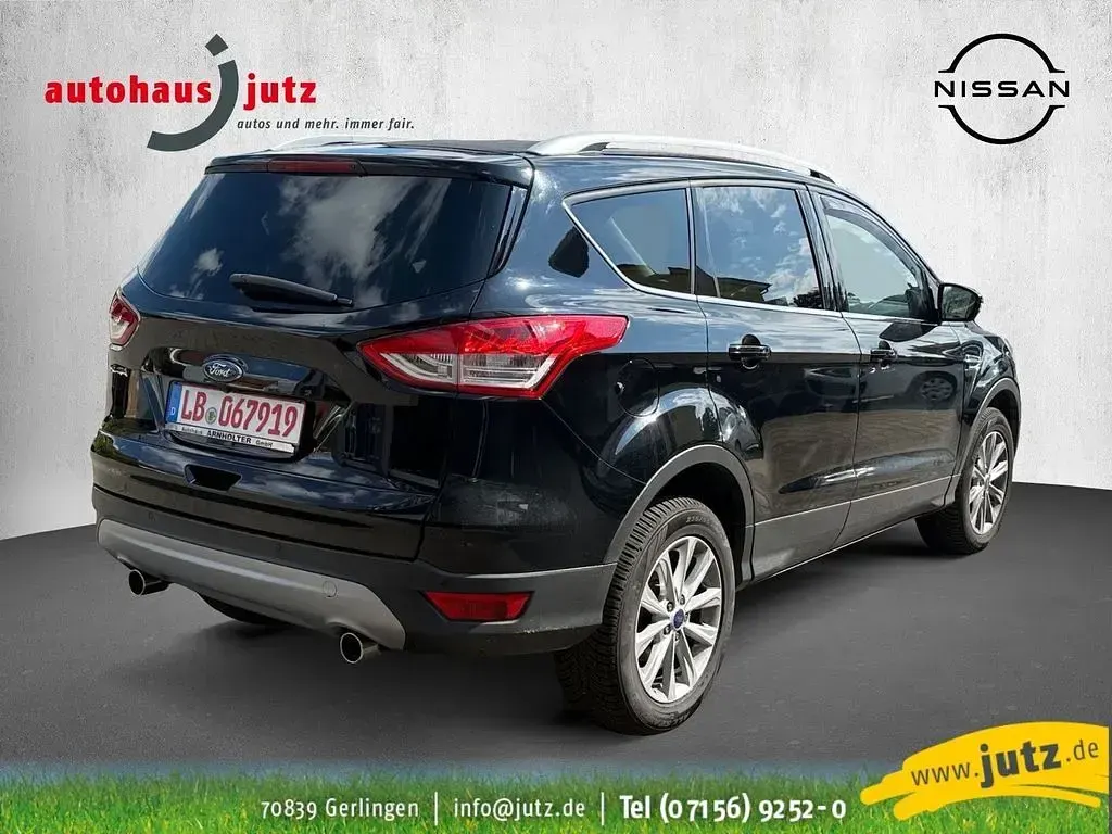 Gebraucht Ford Kuga Titanium 150 PS (110 kW) 2016 Schwarz SUV