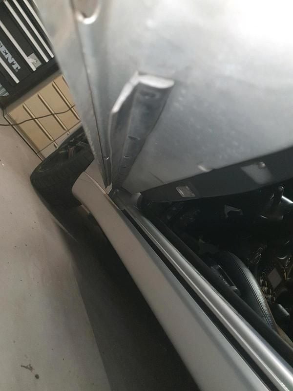 Silber Gebraucht 2003 Maserati 4200 GT Coupé | 18.000 € - Bild 1/4