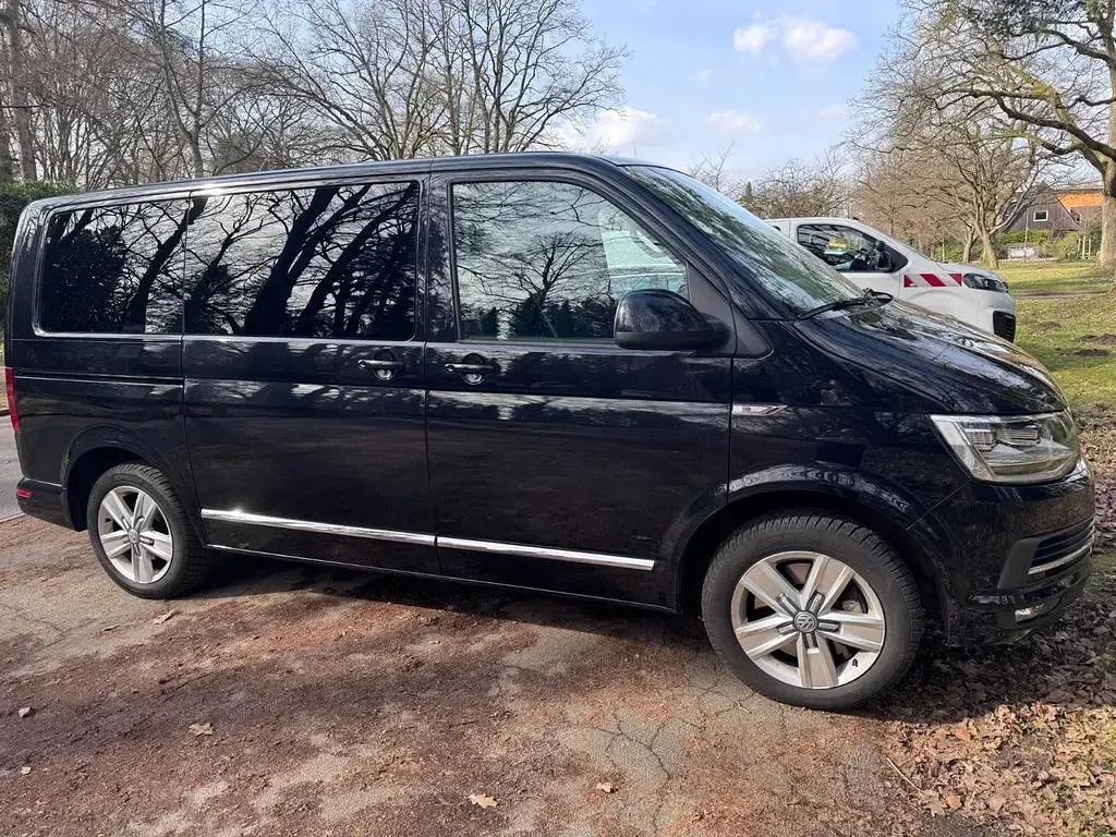 Gebraucht VW Multivan Generation Six 204 PS (150 kW) 2017 Schwarz Van / Kleinbus