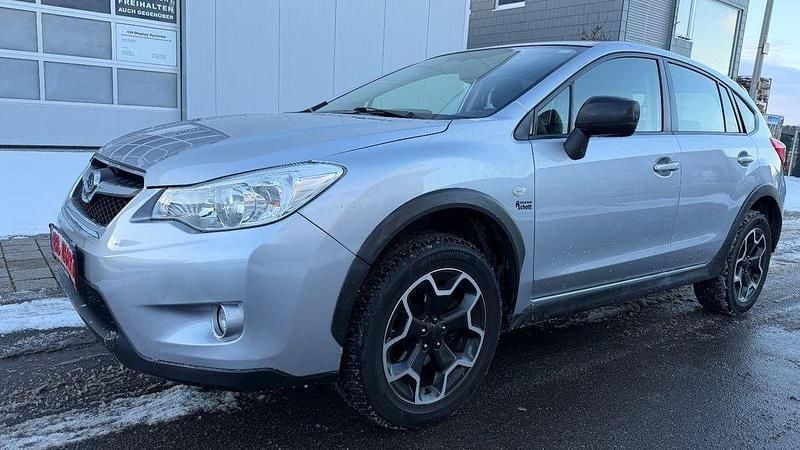 Silber Gebraucht 2012 Subaru XV Active SUV | 8.990 € (Superpreis) - Bild 1/4