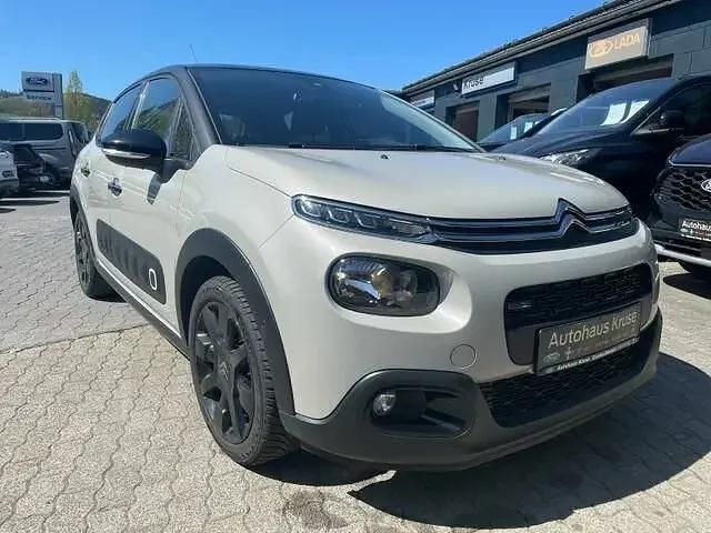 Beige Gebraucht 2017 Citroën C3 Shine Kleinwagen | 10.900 € (Etwas zu teuer) - Bild 1/4