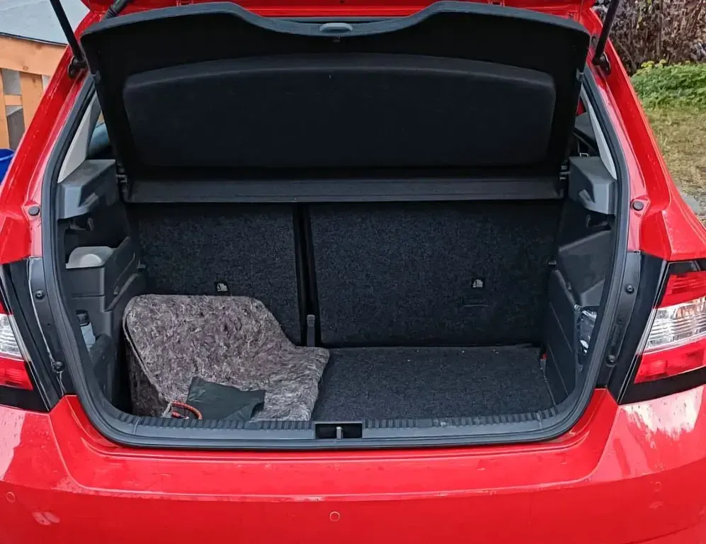 Gebraucht Skoda Fabia Drive 75 PS (55 kW) 2016 Rot Limousine