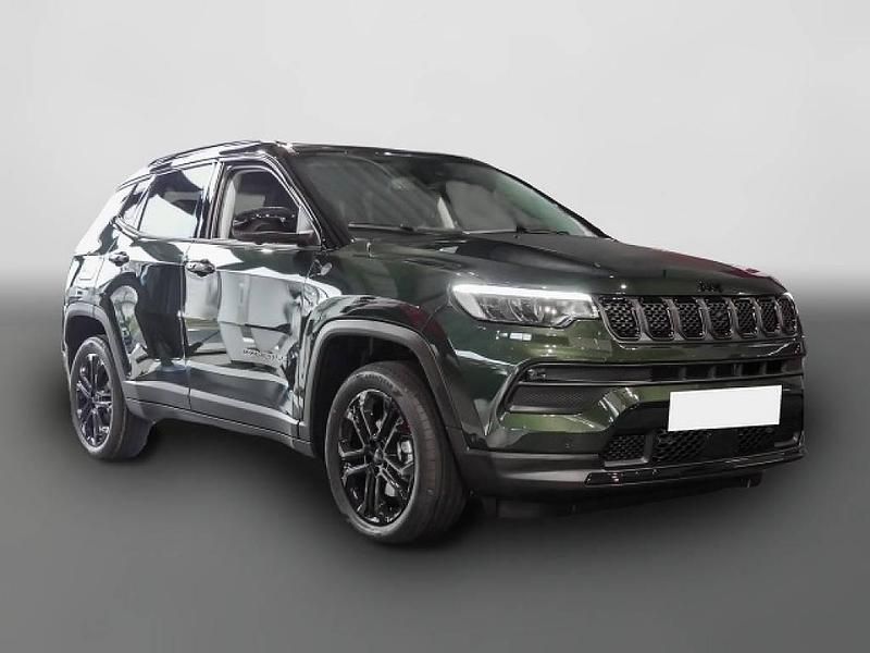 Gebraucht Jeep Compass North 131 PS (96 kW) 2025 Grün SUV