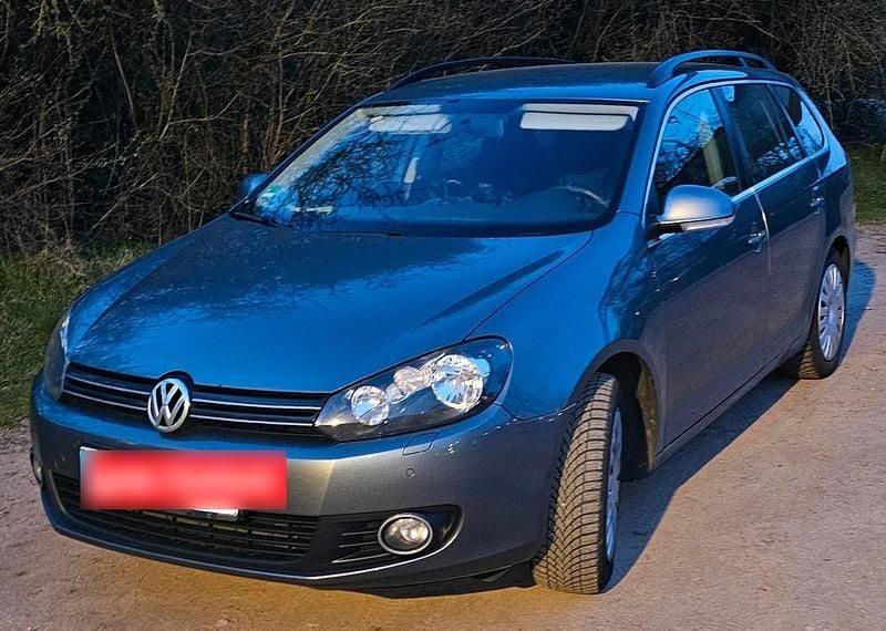 Gebraucht VW Golf VI 105 PS (77 kW) 2010 Silber Kleinwagen