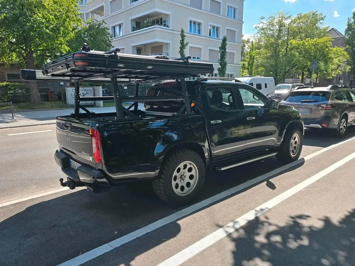 Gebraucht Mercedes X250 190 PS (139 kW) 2018 Schwarz Pickup
