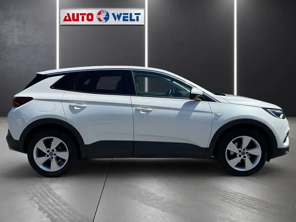 Gebraucht Opel Grandland X 131 PS (96 kW) 2018 Weiß SUV