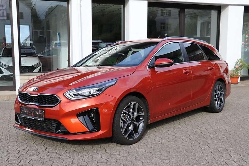 Orange fusion metallic Gebraucht 2020 Kia Ceed Sportswagon GT-Line Kombi | 20.950 € (Fairer Preis) - Bild 1/4