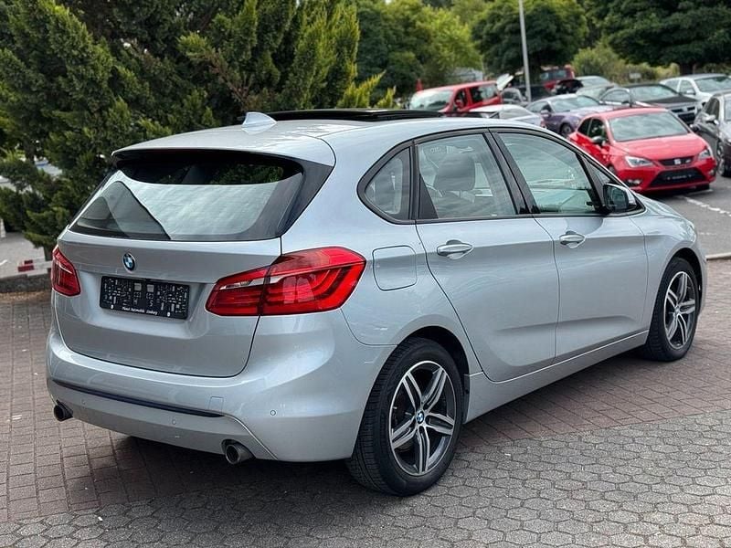 Gebraucht BMW 220 Active Tourer Performance 192 PS (141 kW) 2015 Silber Van / Kleinbus