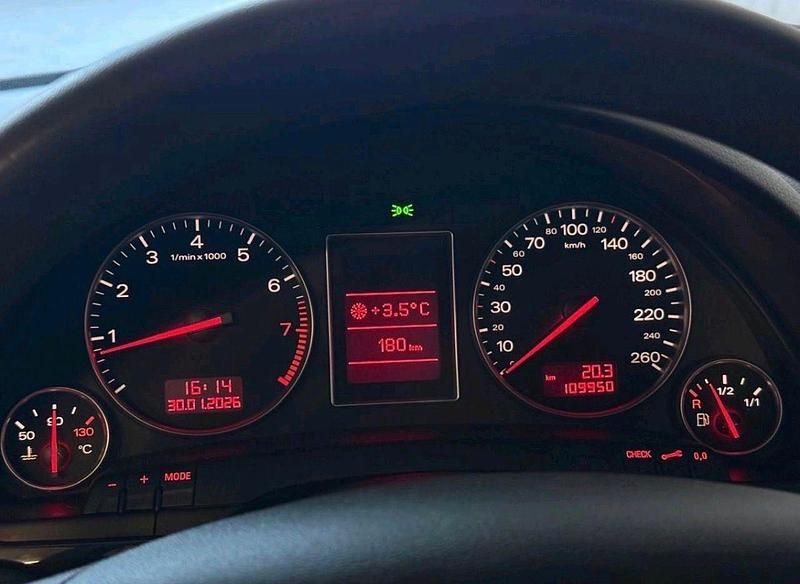 Gebraucht Audi A4 102 PS (75 kW) 2004 Grau Limousine