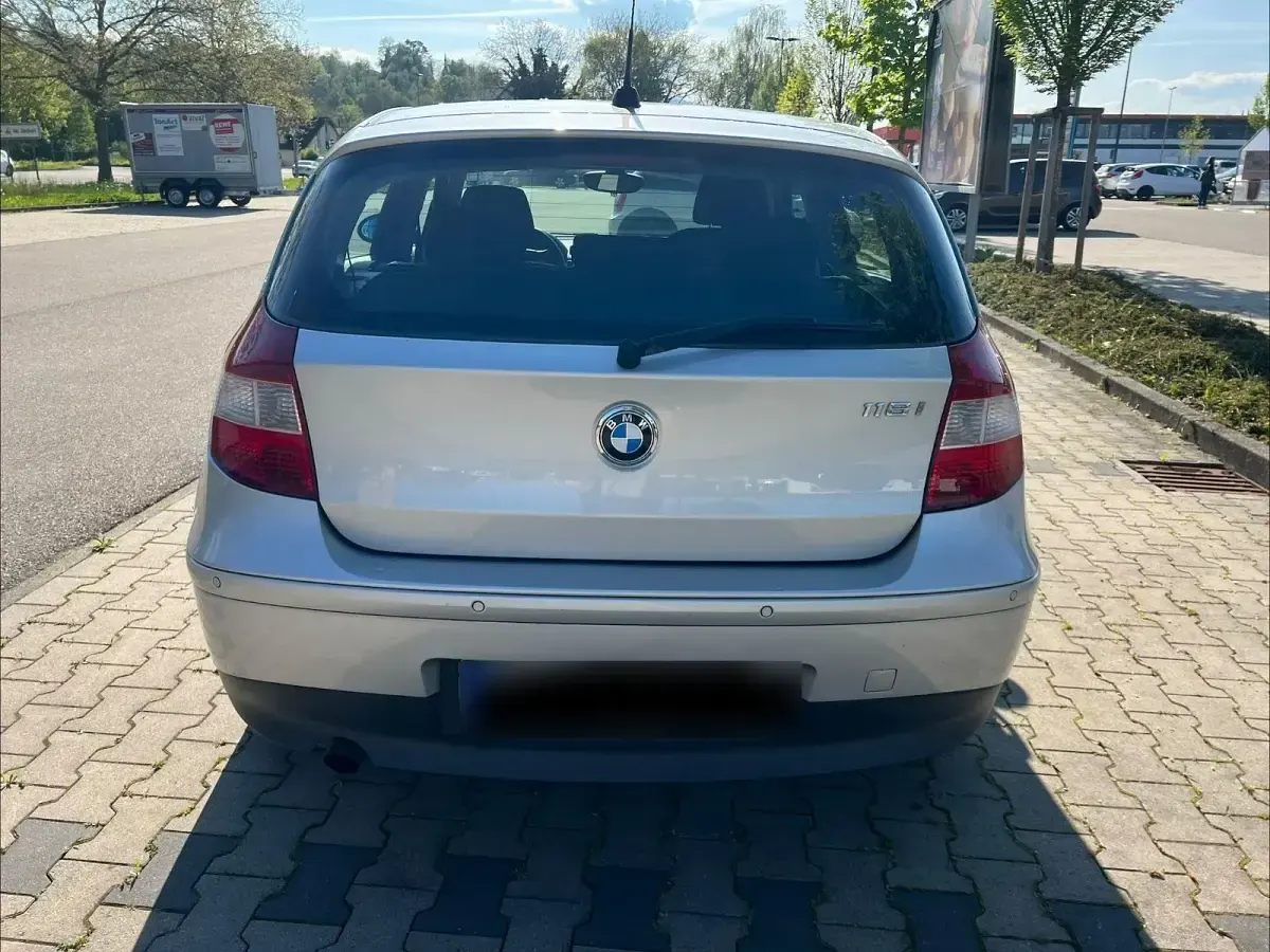 Gebraucht BMW 116 116 PS (85 kW) 2005 Silber Kleinwagen