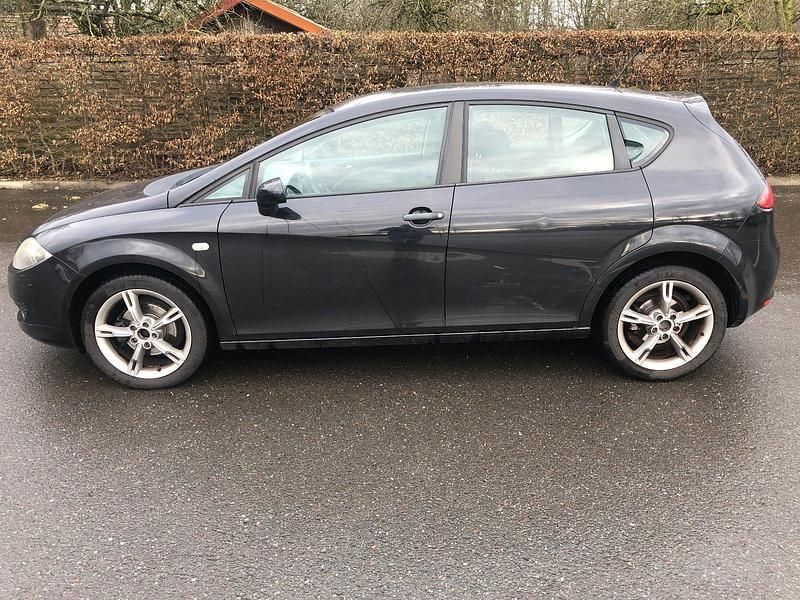 Gebraucht Seat Leon 86 PS (63 kW) 2008 Schwarz Limousine