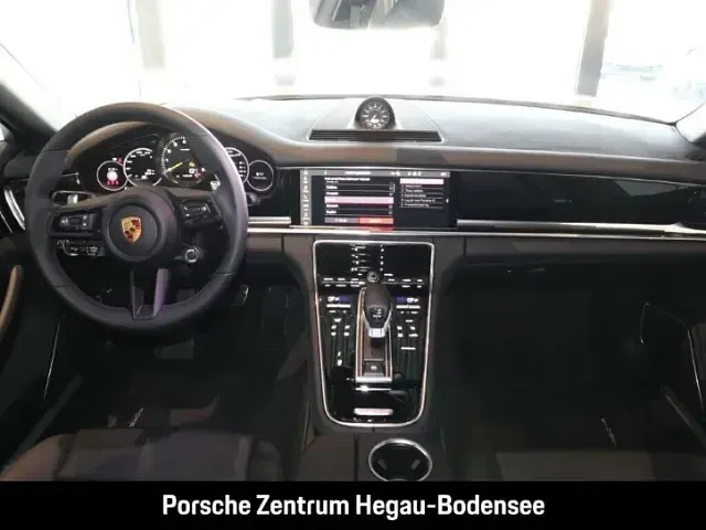 Gebraucht Porsche Panamera 330 PS (242 kW) 2021 Weiss Kleinwagen
