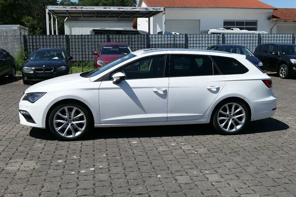 Gebraucht Seat Leon ST FR 131 PS (96 kW) 2019 Weiß Kombi