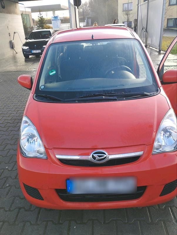 Gebraucht Daihatsu Cuore 65 PS (47 kW) 2008 Rot Kleinwagen