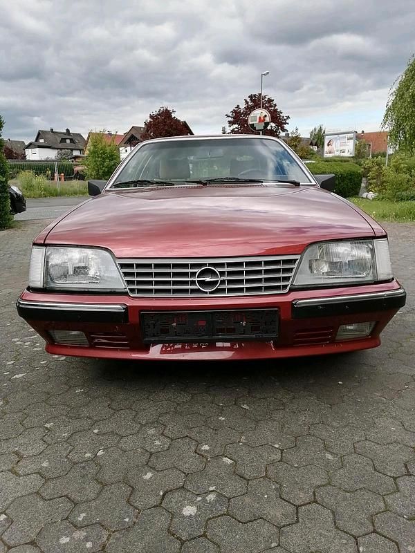 Second-hand Opel Senator 1983 Roșu Berlinǎ