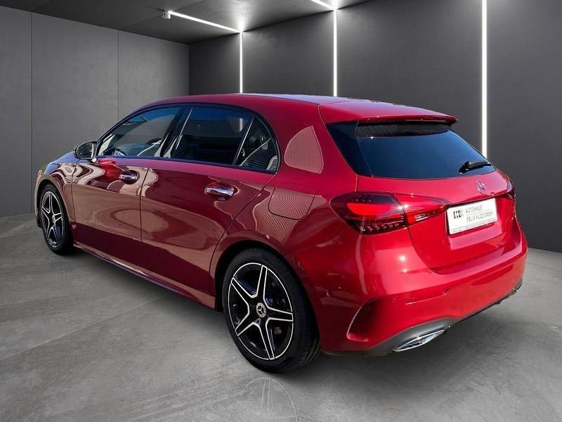 Gebraucht Mercedes A220 AMG 190 PS (139 kW) 2024 Manufaktur patagonienrot metal Limousine