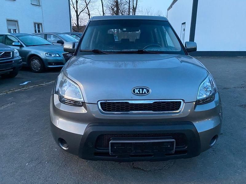 Gebraucht Kia Soul Vision 126 PS (92 kW) 2009 Grau SUV